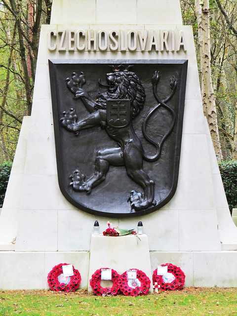 brookwood military cemetery, surrey