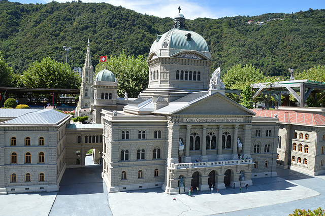 Das Schwizer Bundershaus (Regierungssitz der Schweiz) Das Schwizer Bundershaus (Regierungssitz der Schweiz)