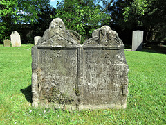 penshurst church, kent (6)c18 gravestone of william lockyer +1736 and wife with arrows and winged hourglass