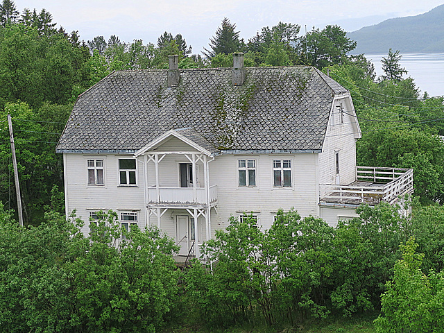 Finnsnes 4