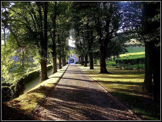 The Draeck   Entrance