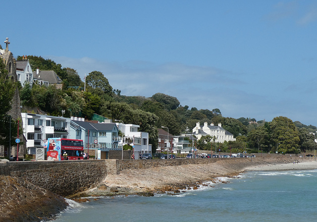 A Libertybus Scania OmniCity leaving St. Aubin's - 9 Aug 2019 (P1040018)