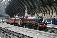 5690 LEANDER  at York on 1Z47 The Scarborough Spa Express 23rd July 2008