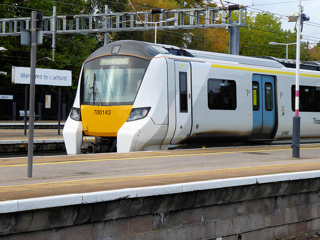 700143 at Bedford - 10 October 2020