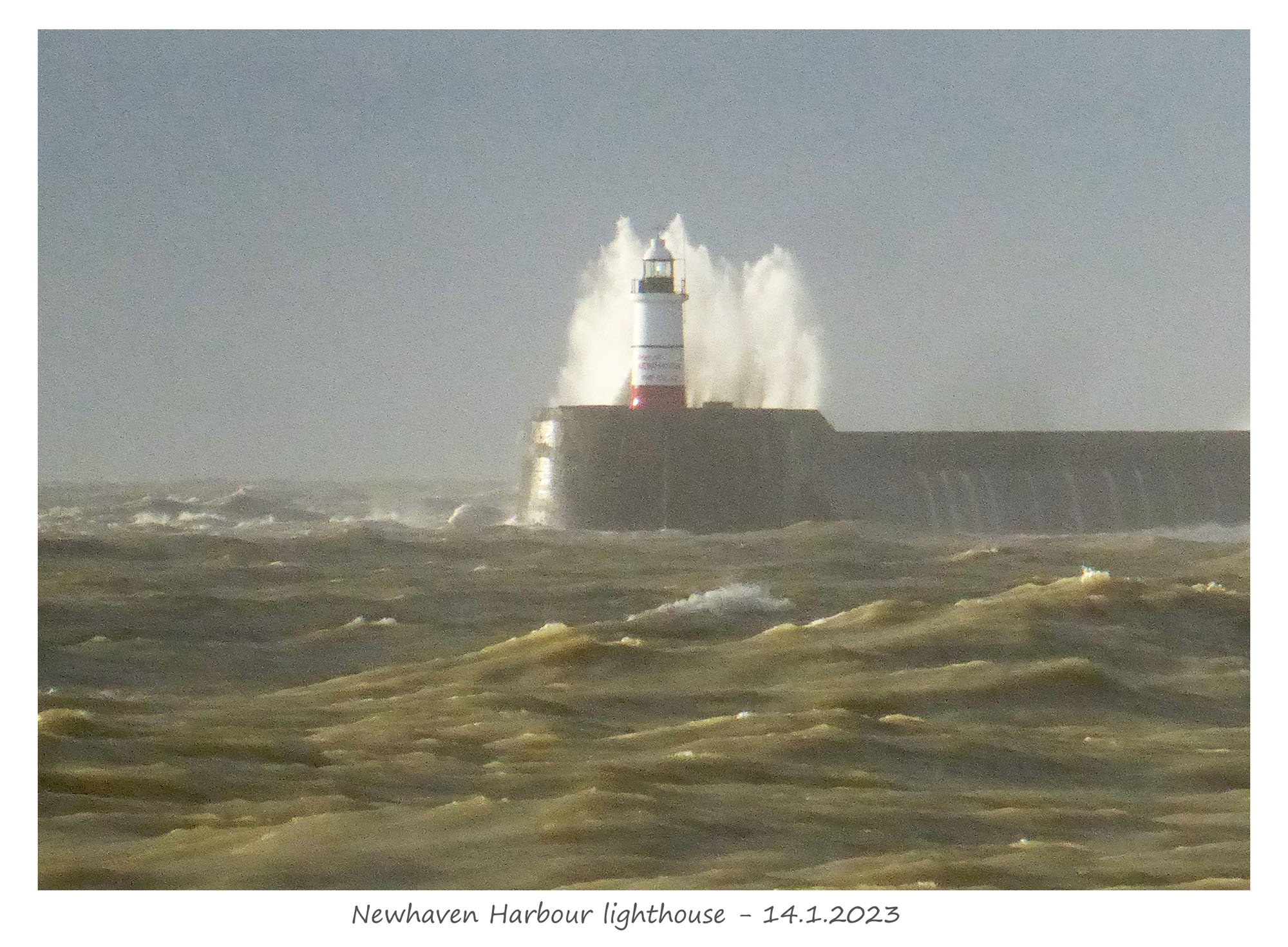 Newhaven Harbour lighthouse 14 1 2023 a