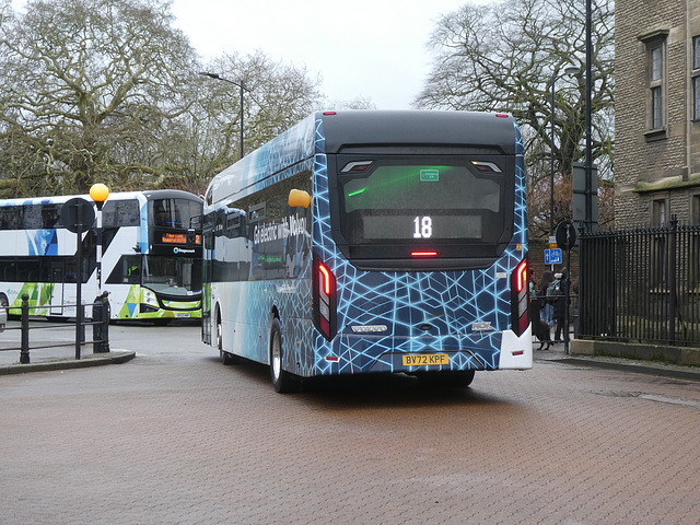 Whippet Coaches (loaned??) BV72 KPF in Cambridge - 9 Feb 2024 (P1170314) Whippet Coaches (loaned??) BV72 KPF in Cambridge - 9 Feb 2024 (P1170314)