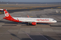 OE-LNZ A321 Air Berlin