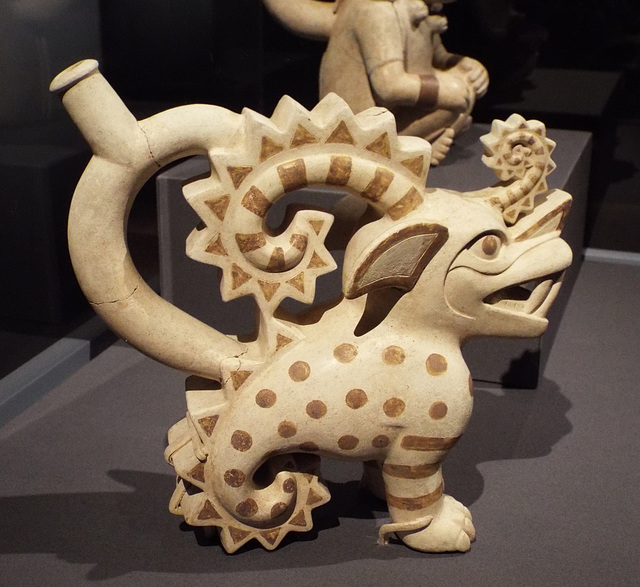 Vessel in the Shape of a Crested Animal in the Metropolitan Museum of Art, May 2018