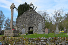 HWW ~ Balquhidder Parish church and its famous grave