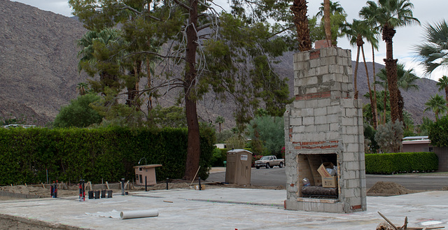 Palm Springs luxury fireplace (0139)