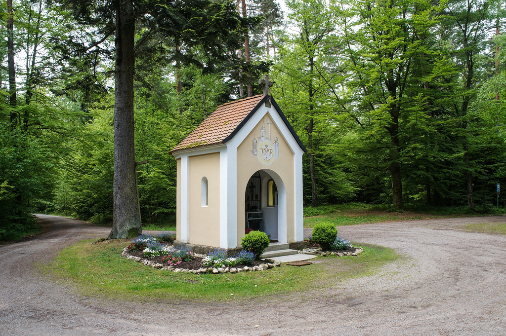 Strahlfeld, Steinhäufl-Kapelle (PiP)