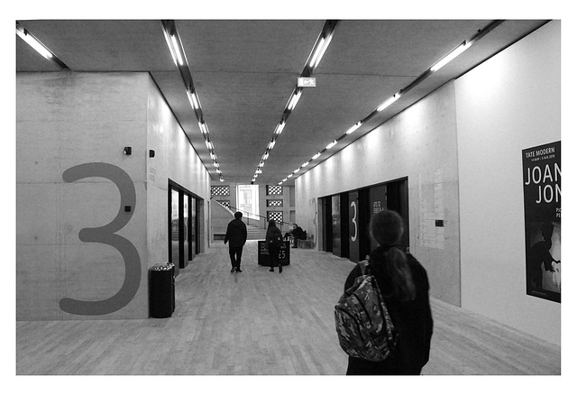 Level 3 Tate Modern mono 12 4 2018