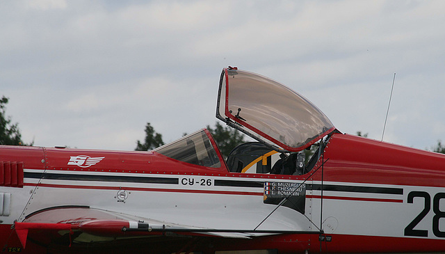 Cockpit du Sukhoi SU26 (meeting de Belves 24)