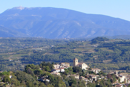 Vinsobres et Mt. Ventoux