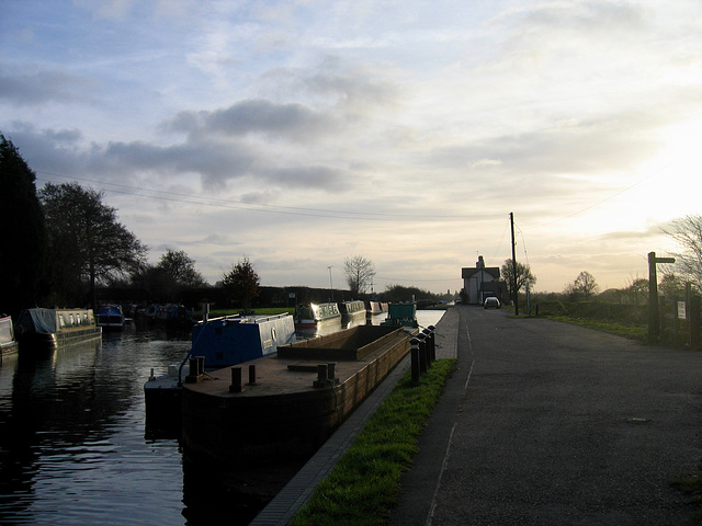 Rushall Canal at Rushall Top Lock on a late December afternoon 2005