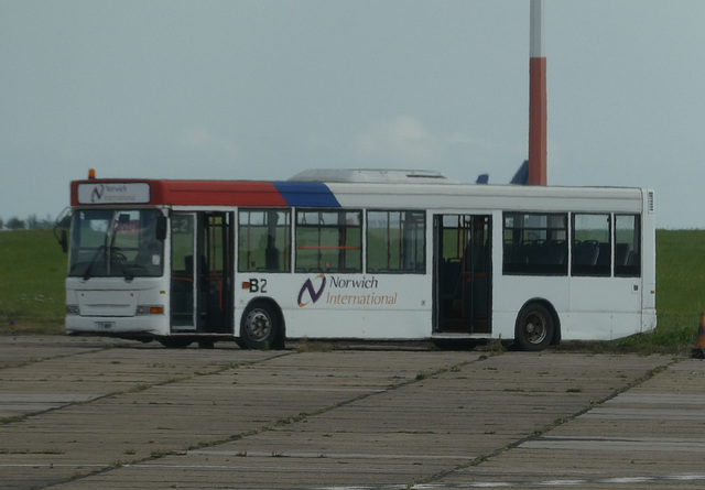 Airside Plaxton Pointer bus at Norwich Airport - 3 Aug 2019 (P1030403)