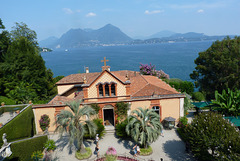 Isla Bella en el Lago Maggiore, Palacio de la familia Borromeo