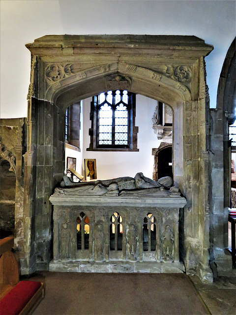 wollaton church, notts; c16 tomb of sir henry willoughby +1528