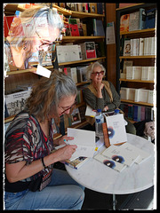 Autograph's session, book "Léxico Azul", by Cristina BRITO