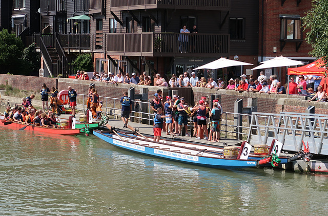 Dragon Boat rowing teams getting ready