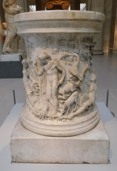 Puteal (wellhead) with Narcissus and Echo, and Hylas and the Nymphs in the Metropolitan Museum of Art, August 2019