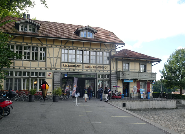 Kult in Bern, das Restaurant altes Tramdepot