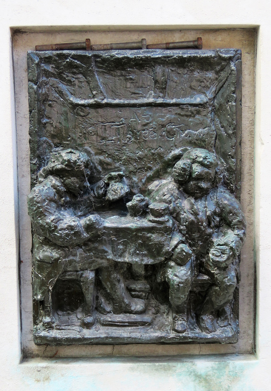 boswell statue, lichfield, staffs