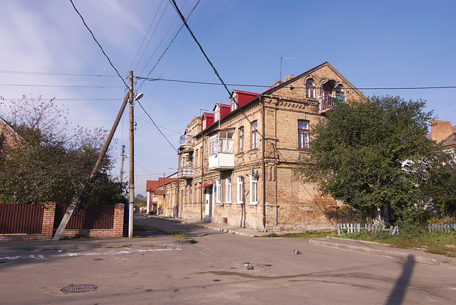 Die Ecke Karajimska- und Halschka-Hulewytschiwna-Straßen