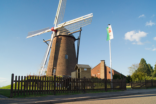 Emmerich - Gerritzens Mühle auf dem Möllenbölt DSC01603