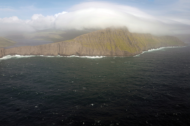 Faroe Islands, Helicopter flight L1010784