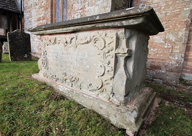 Memorial to John Hankins (d1762), Putley Churchyard, Herefordshire