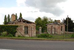 Lodge Houses to Wiseton Hall, Nottinghamshire (main Hall demolished)
