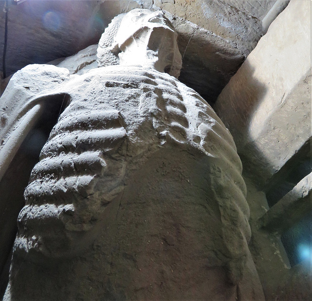 wollaton church, notts; c16 tomb of sir henry willoughby +1528 corpse