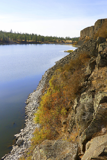 Hog Canyon Lake