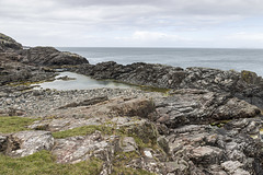 Rubha Fitheacaig: Lewisian gneiss and Scourie dyke