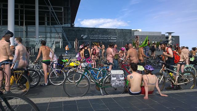 Nude Bikeride at the Senedd