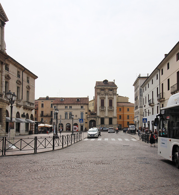 Piazzo Castello, Vicenza