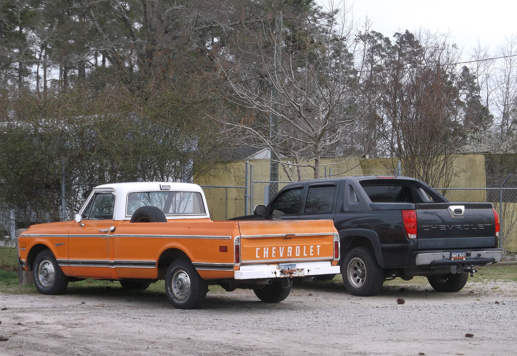 Deux générations de Chevrolet