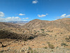Paesaggio desertico sotto un cielo blu / Paysage désertique sous ciel bleu