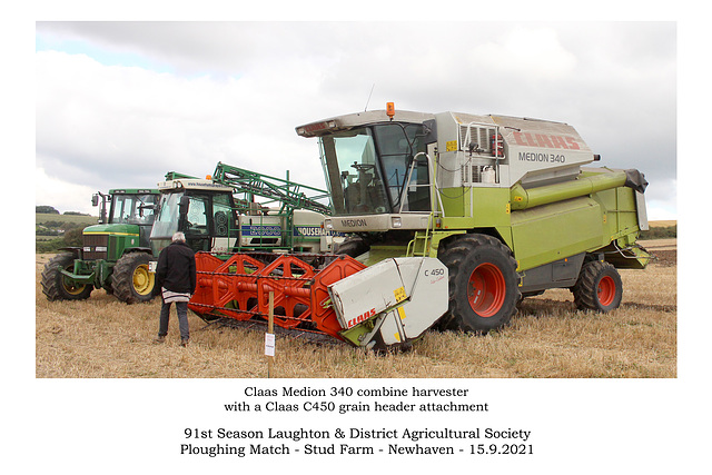 Claas Medion 340 combine harvester with Claas c450 attachment