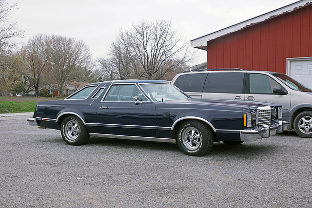 1977 Ford Thunderbird