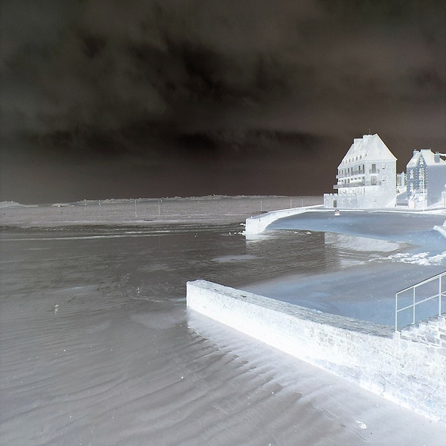 en pleine tempête c'est le déluge