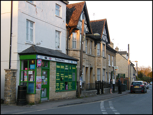 Eynsham bus stop