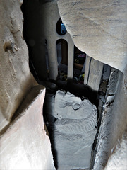 wollaton church, notts; c16 corpse gisant under tomb of sir henry willoughby +1528