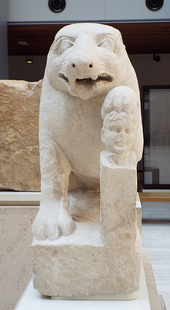 Bear of Porcuna in the Archaeological Museum of Madrid, October 2022