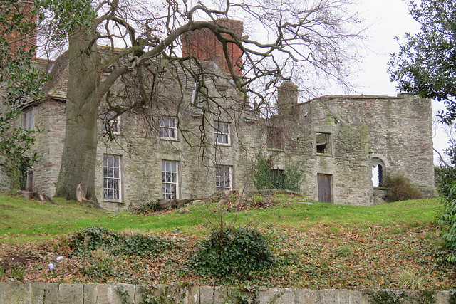 hay on wye castle , powys, wales