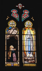 Apparitions de la Vierge à Sainte Bernadette à Lourdes