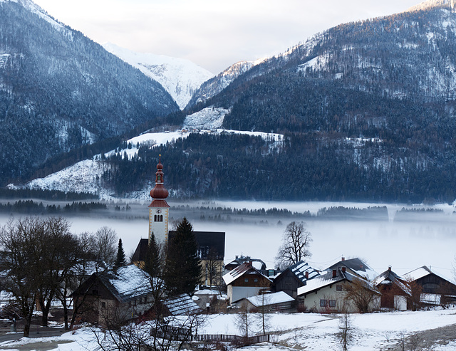 St Daniel im Winternebel