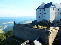 Festung Königstein. Artilleriestellung über dem Eingangsbereich. ©UdoSm
