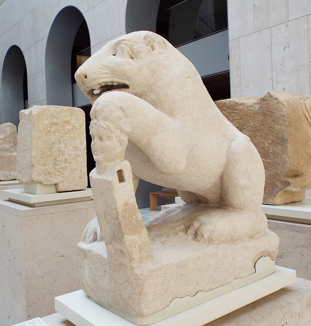 Bear of Porcuna in the Archaeological Museum of Madrid, October 2022